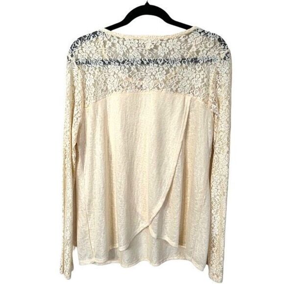 NWT Love on a Hanger Top Womens Size XL Cream Lace Floral Long Sleeve Tulip Back - Picture 4 of 15